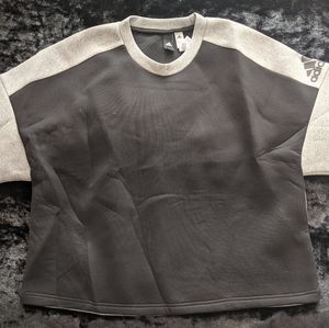 Adidas short sleeve top